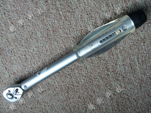 �A��ʽŤ������